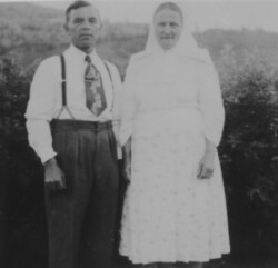Pete A. Chernoff with wife Annie Cheveldayoff. Pete A. Chernoff and wife Annie Cheveldayoff.