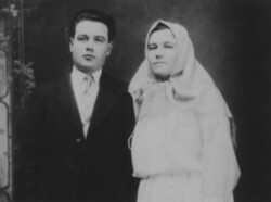 Wasyl A. Chernoff and Irene Kazakoff's wedding photo. Wasyl A. Chernoff and Irene Kazakoff's wedding photo.